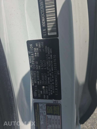 2018 Kia Sedona L 120.5" WB - miniatura 5