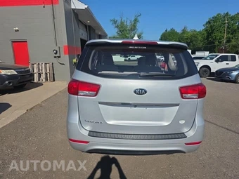 2018 Kia Sedona L 120.5" WB - miniatura 5