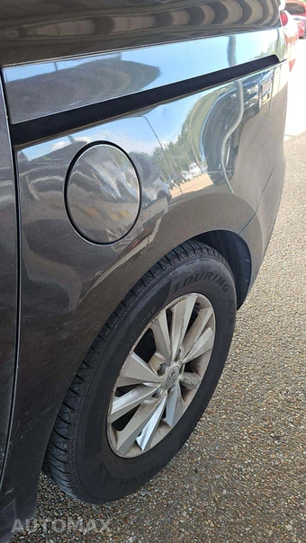 2018 Kia Sedona LX 120.5" WB - miniatura 29