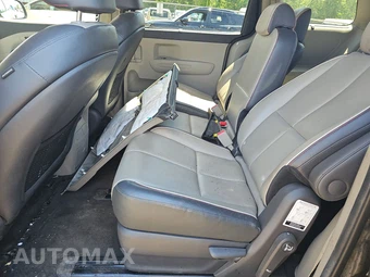 2018 Kia Sedona LX 120.5" WB – miniatura 13