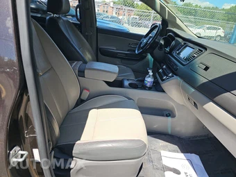 2018 Kia Sedona LX 120.5" WB – miniatura 8