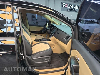 2018 Kia Sedona SX 120.5" WB - miniatura 19
