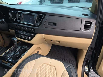 2018 Kia Sedona SX 120.5" WB - miniatura 20