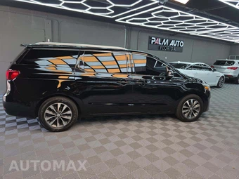 2018 Kia Sedona SX 120.5" WB - miniatura 4