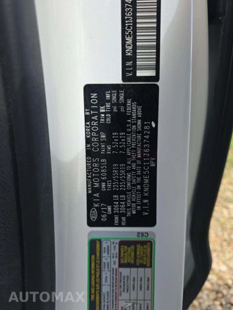 2018 Kia Sedona SXL 120.5" WB - miniatura 5