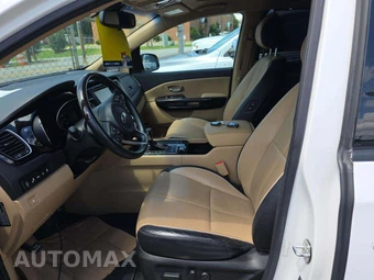 2018 Kia Sedona SXL 120.5" WB - miniatura 6
