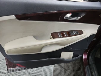 2018 Kia Sorento LX – miniatura 9