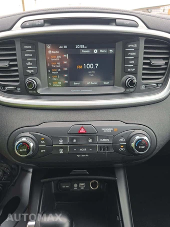 2018 Kia Sorento LX – miniatura 7