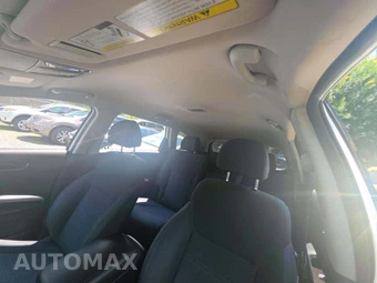 2018 Kia Sorento LX – miniatura 11