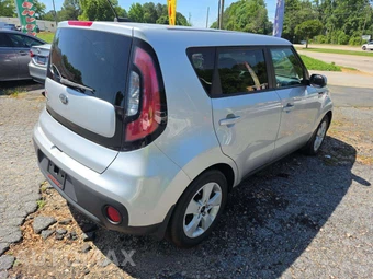 2018 Kia Soul – miniatura 3