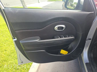 2018 Kia Soul - miniatura 9