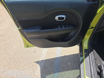 2018 Kia Soul – miniatura 9