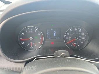 2018 Kia Sportage LX - miniatura 12