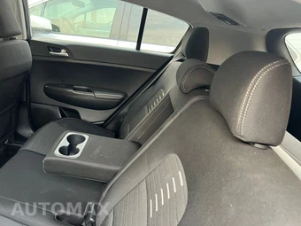 2018 Kia Sportage LX - miniatura 10