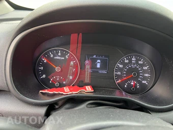 2018 Kia Sportage LX - miniatura 18
