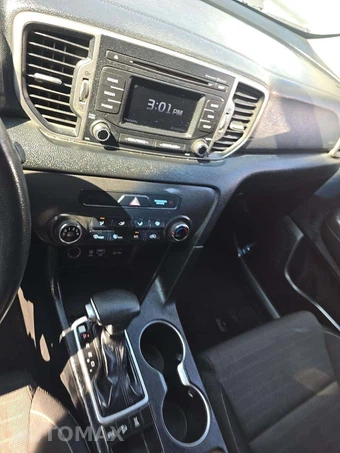 2018 Kia Sportage LX – miniatura 10