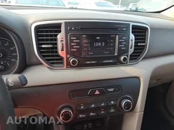 2018 Kia Sportage LX – miniatura 11