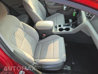 2018 Kia Sportage LX – miniatura 8