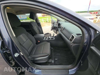 2018 Kia Sportage LX – miniatura 15
