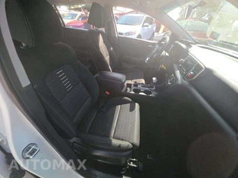 2018 Kia Sportage LX – miniatura 18