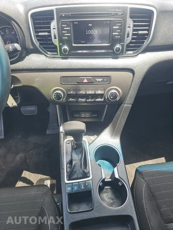 2018 Kia Sportage LX – miniatura 11