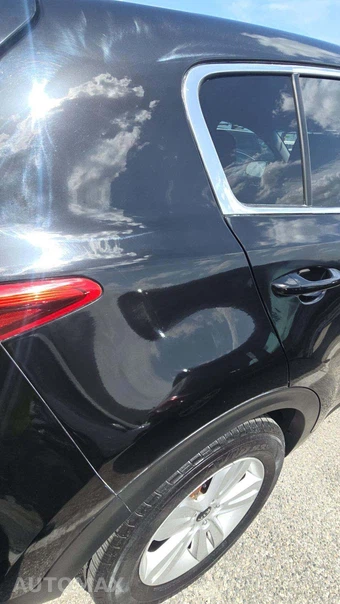 2018 Kia Sportage LX – miniatura 23