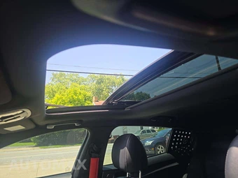 2018 Kia Stinger GT1 – miniatura 8