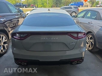2018 Kia Stinger GT2 - miniatura 5