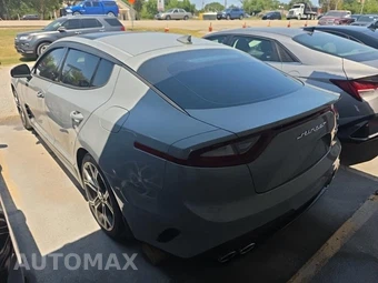 2018 Kia Stinger GT2 - miniatura 6