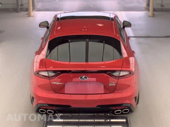 2018 Kia Stinger GT2 - miniatura 5