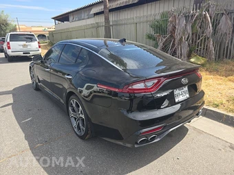 2018 Kia Stinger - miniatura 6