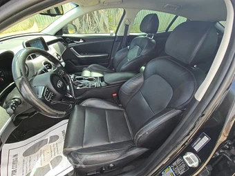 2018 Kia Stinger - miniatura 7