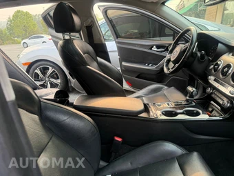 2018 Kia Stinger Premium - miniatura 28