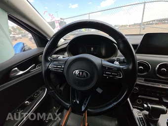 2018 Kia Stinger Premium - miniatura 10