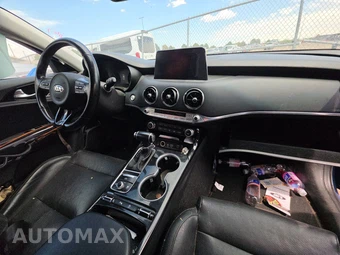2018 Kia Stinger Premium - miniatura 11