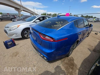 2018 Kia Stinger Premium - miniatura 4