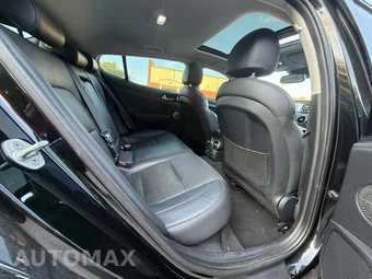 2018 Kia Stinger Premium - miniatura 11
