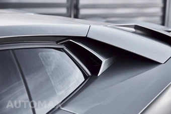 2018 Lamborghini Aventador S Coupe - miniatura 18