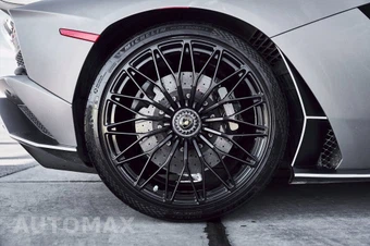 2018 Lamborghini Aventador S Coupe - miniatura 34