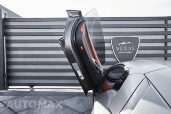 2018 Lamborghini Aventador S Coupe - miniatura 39