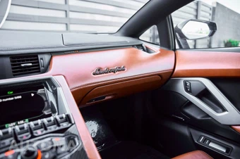 2018 Lamborghini Aventador S Coupe - miniatura 79