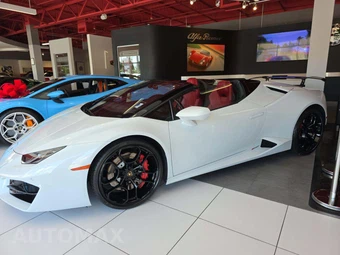 2018 Lamborghini Huracan RWD Convertible - miniatura 22