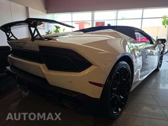 2018 Lamborghini Huracan RWD Convertible - miniatura 3