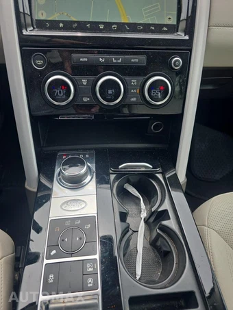 2018 Land Rover Discovery HSE – miniatura 24