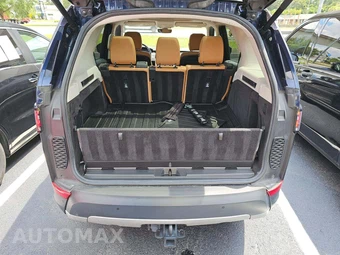 2018 Land Rover Discovery HSE – miniatura 14