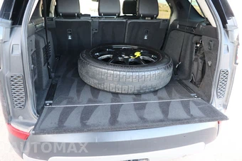 2018 Land Rover Discovery HSE - miniatura 32