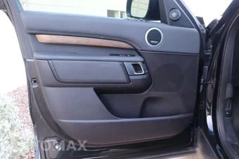2018 Land Rover Discovery HSE - miniatura 40