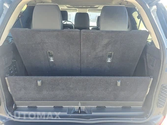2018 Land Rover Discovery HSE – miniatura 17