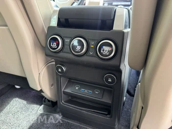 2018 Land Rover Discovery HSE - miniatura 34