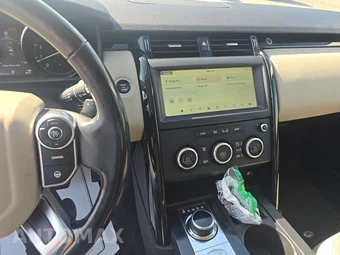 2018 Land Rover Discovery SE – miniatura 11